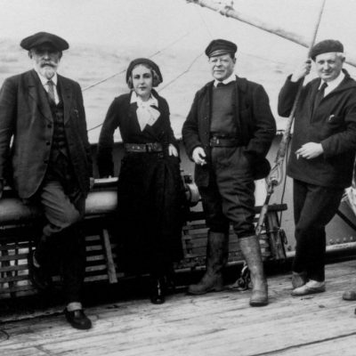 Women, science & the sea: from pioneering whistleblowers to committed contemporaries, an embedded story for ocean sustainability